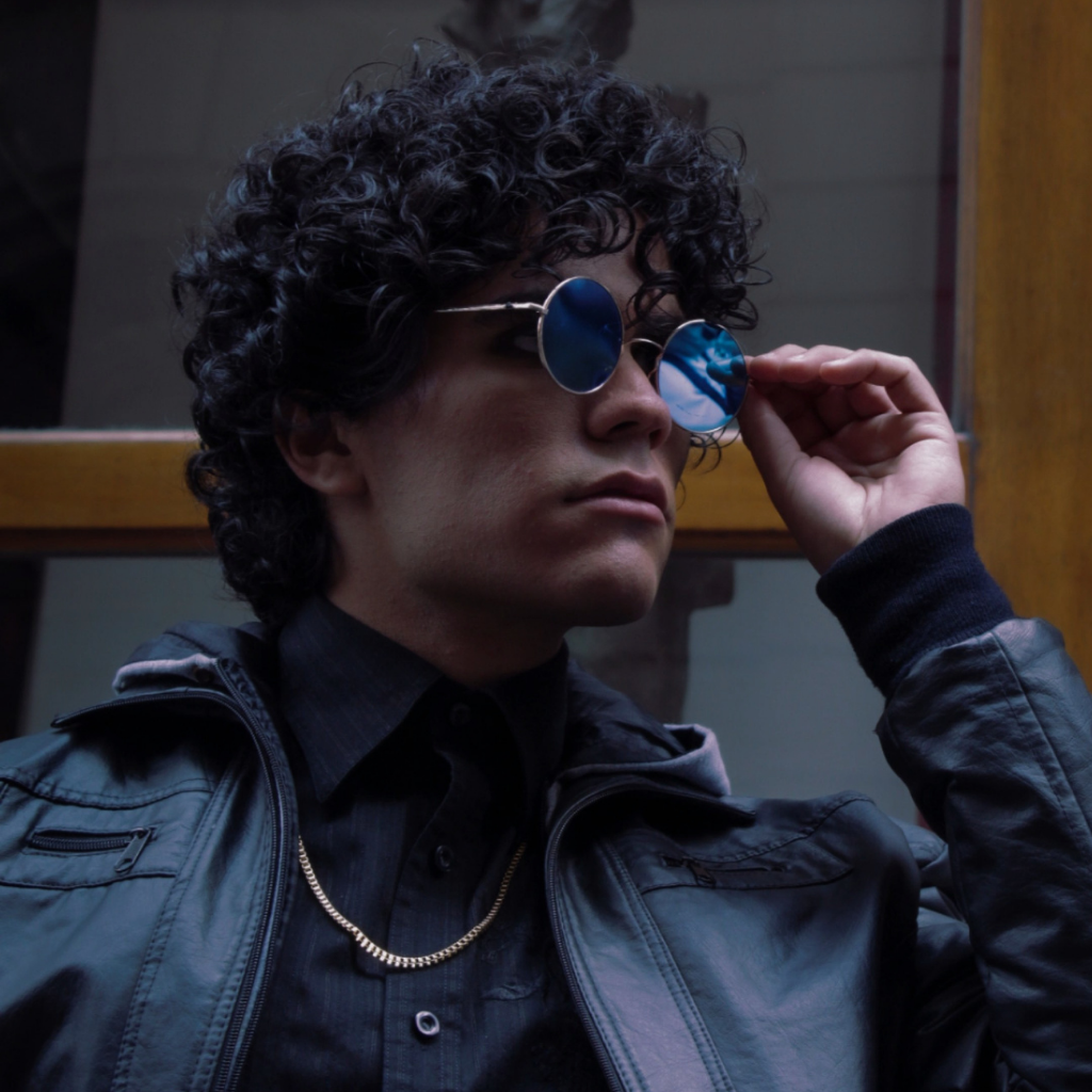 EYEWEAR